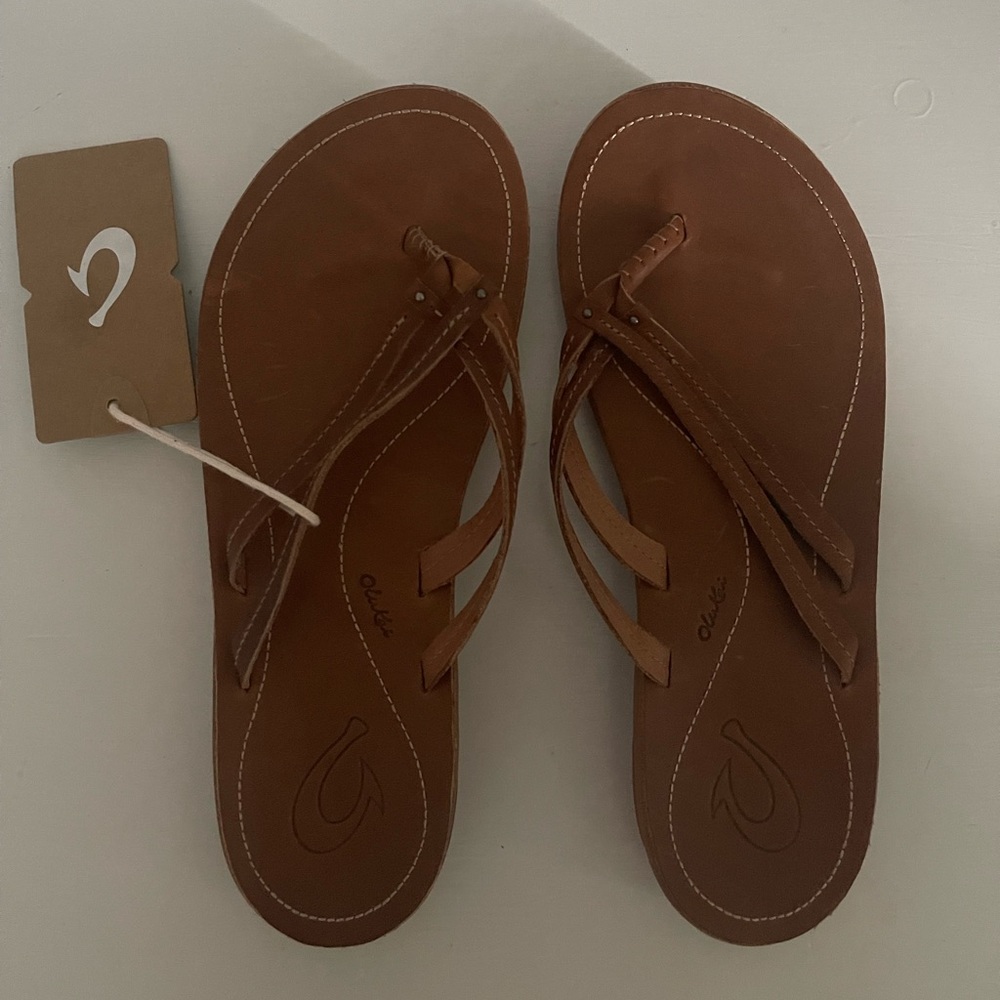 Kāpehe Luana Olukai leather sandals